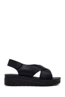 Woman Black Thick-Soled Sandal | Derimod