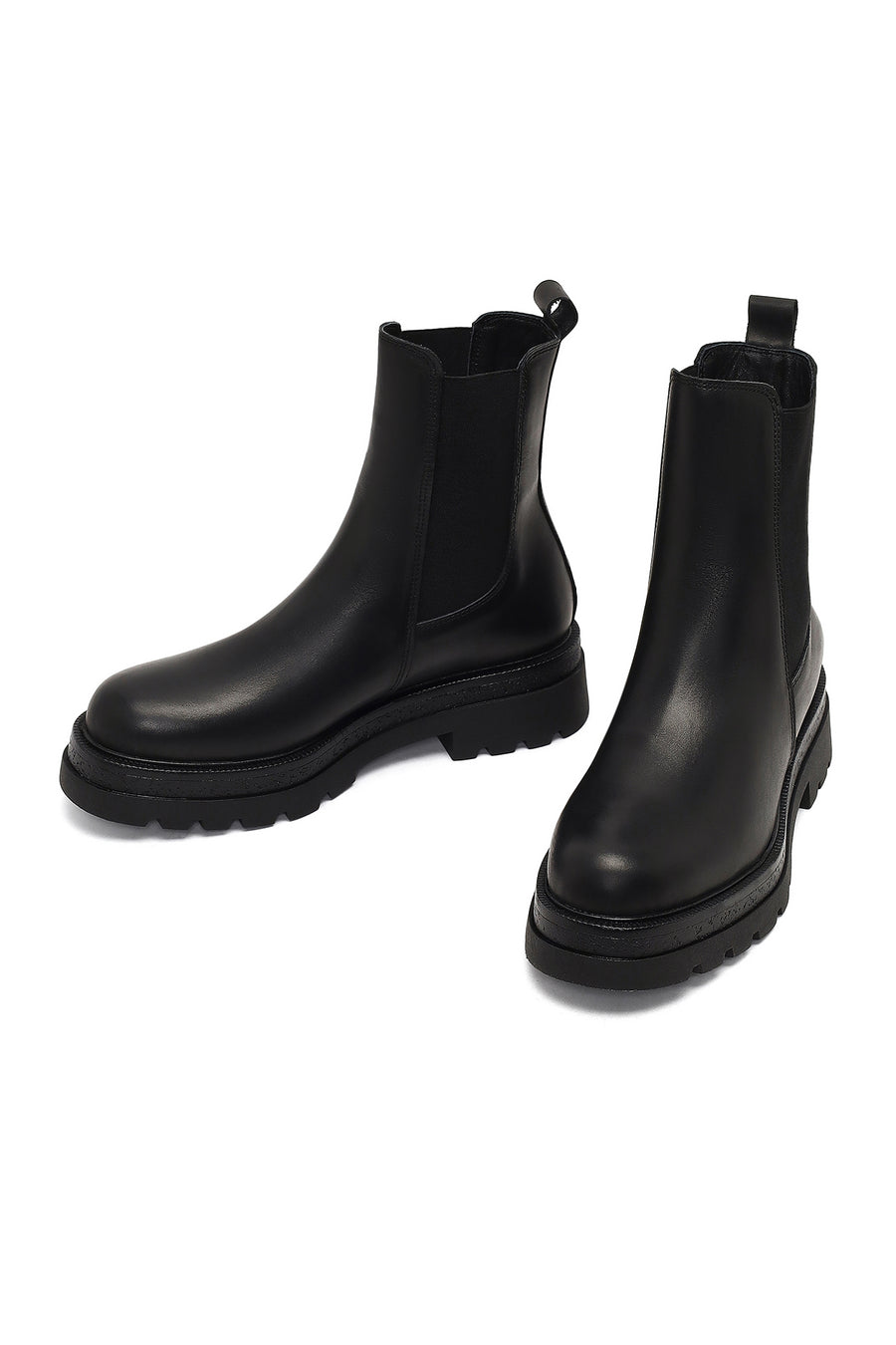 Woman Black Thick-Soled Leather Chelsea Boots
