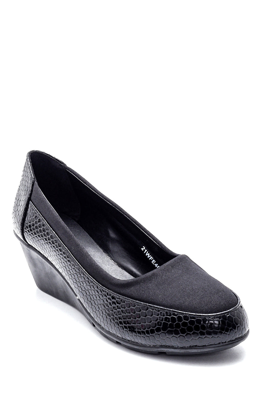 Women's Casual Shoes