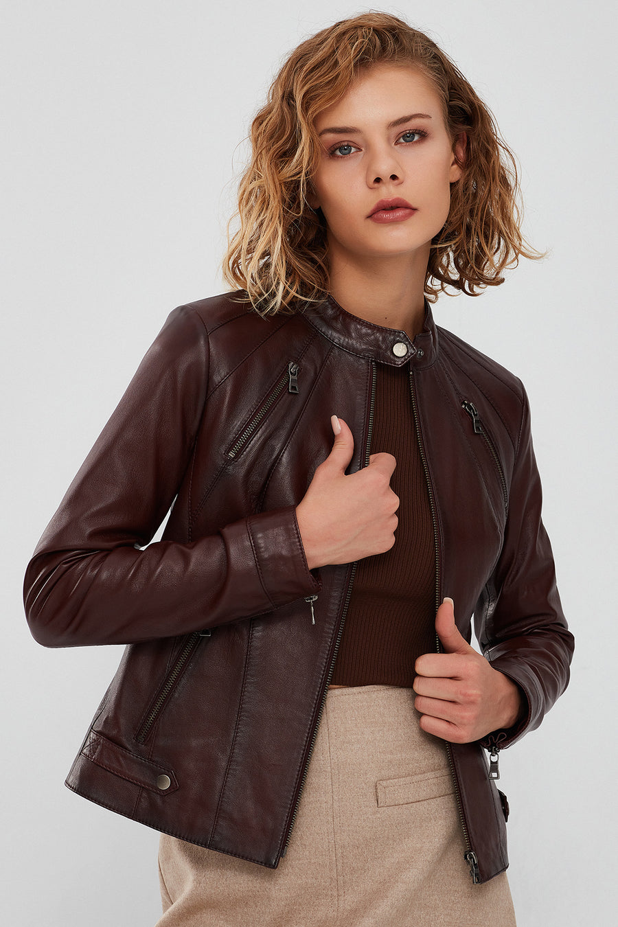 Kim Women's Brown Short Leather Jacket 23WGE51351M | Derimod