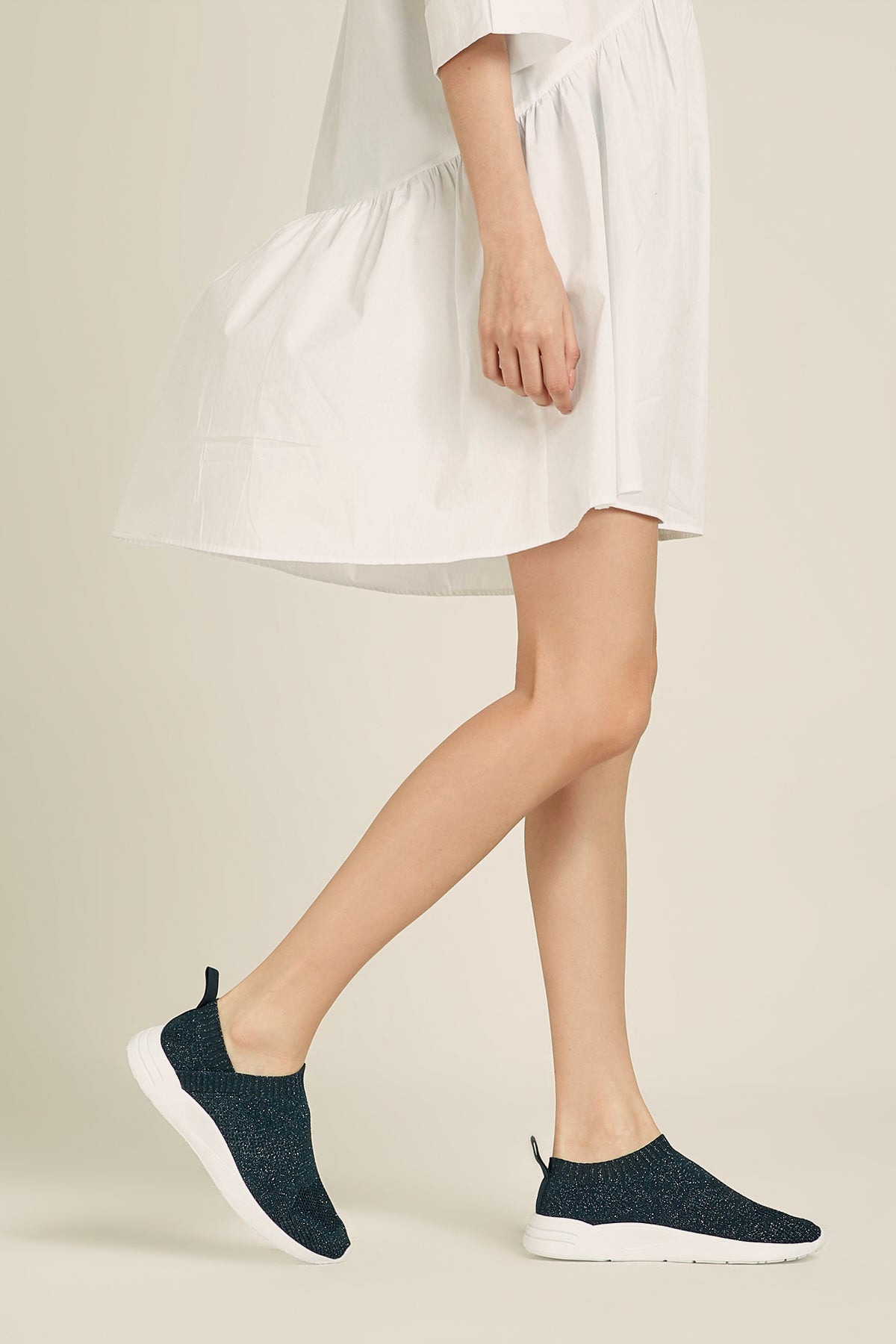 Complete the Look by Purchasing Together!
