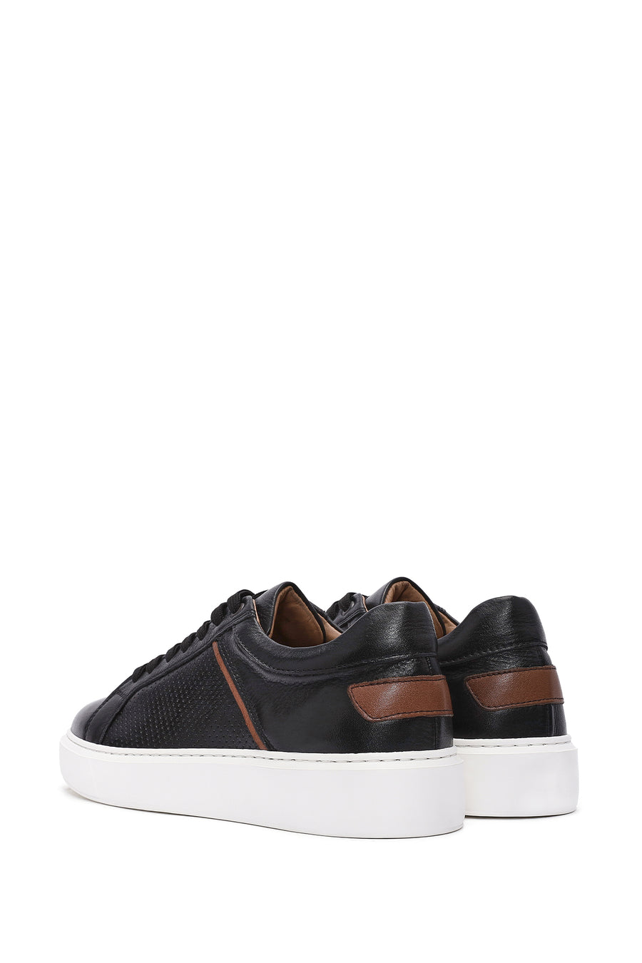 Men's Black Lace-up Leather Sneaker