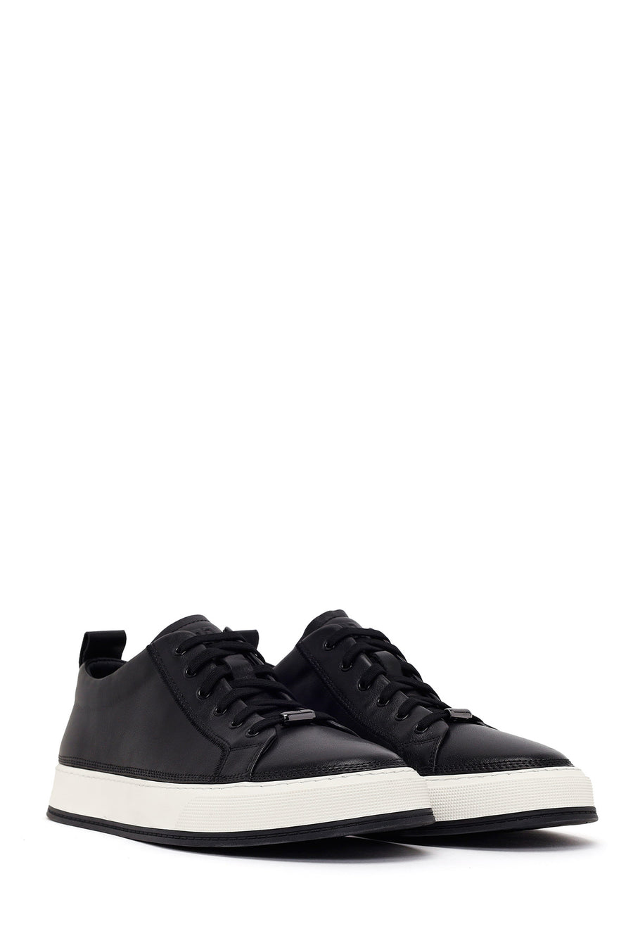 Male Black Lace-Up Leather Sneaker