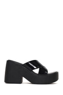 Woman Black Chunky-heeled Platform Jelly Slippers | Derimod