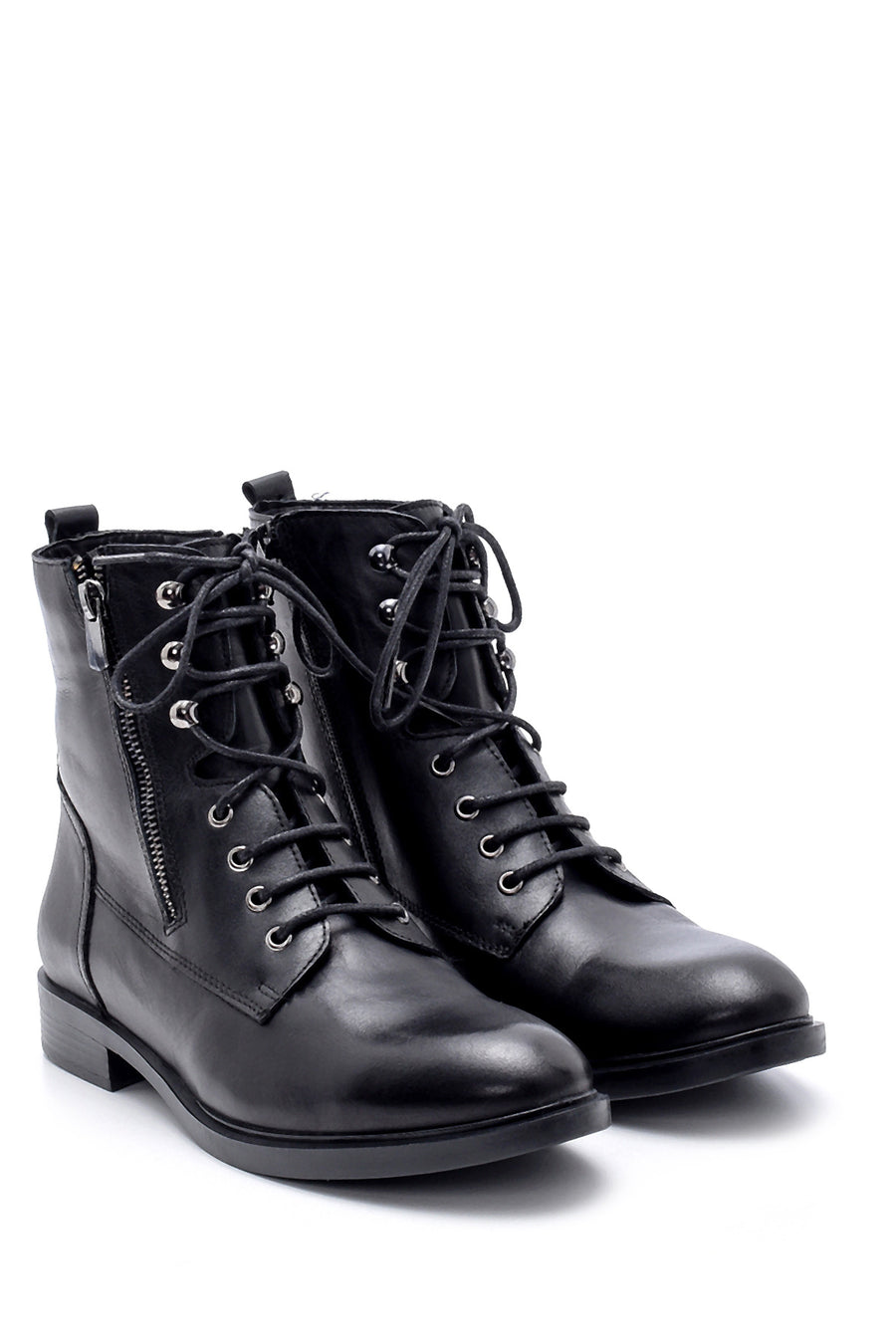 Women's Leather Zipper Detailed Boots