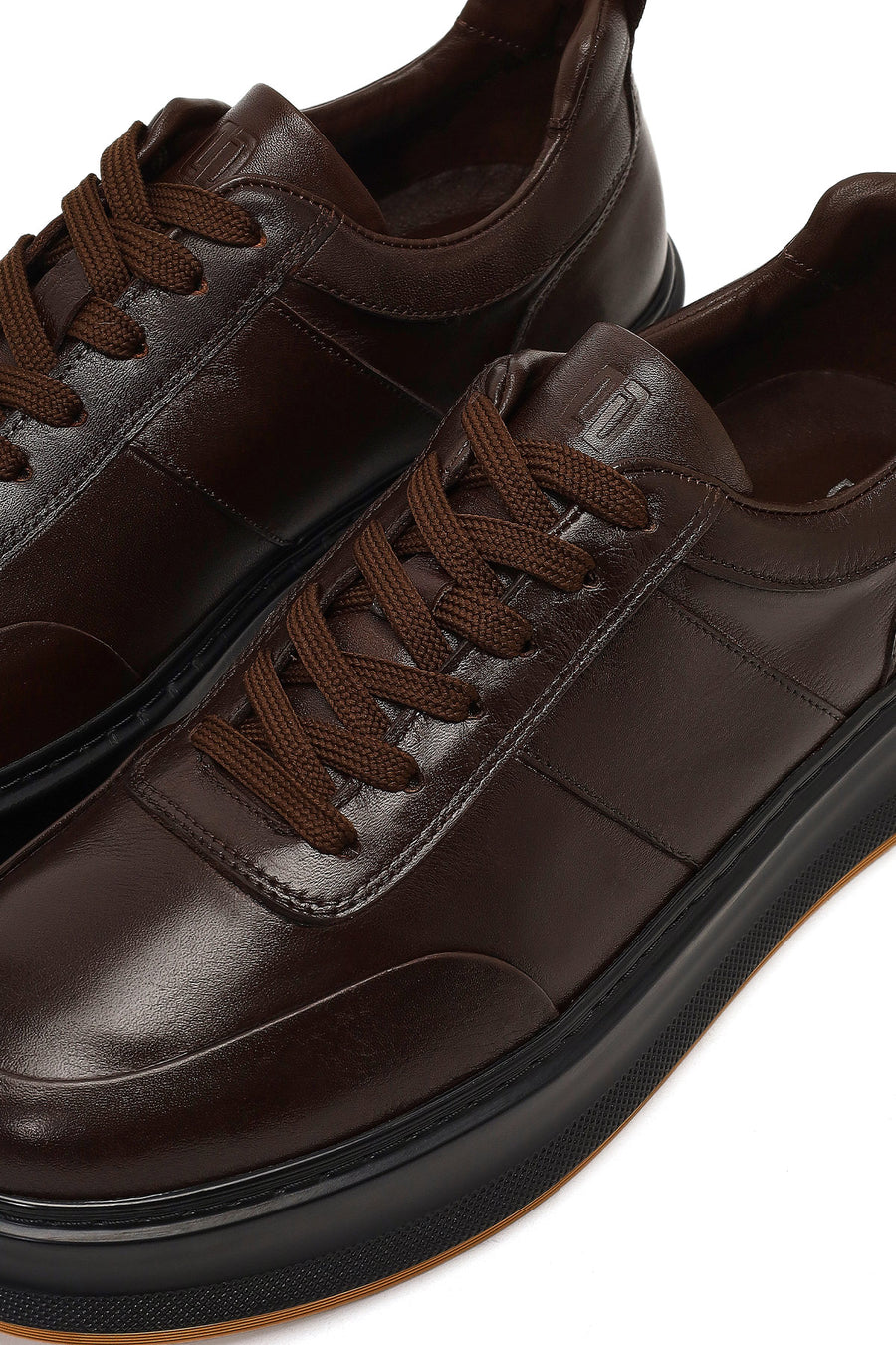 Men's Brown Lace-Up Thick-Soled Leather Sneaker