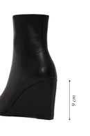 Woman Black Zip Closure Wedge-Heel Boots | Derimod