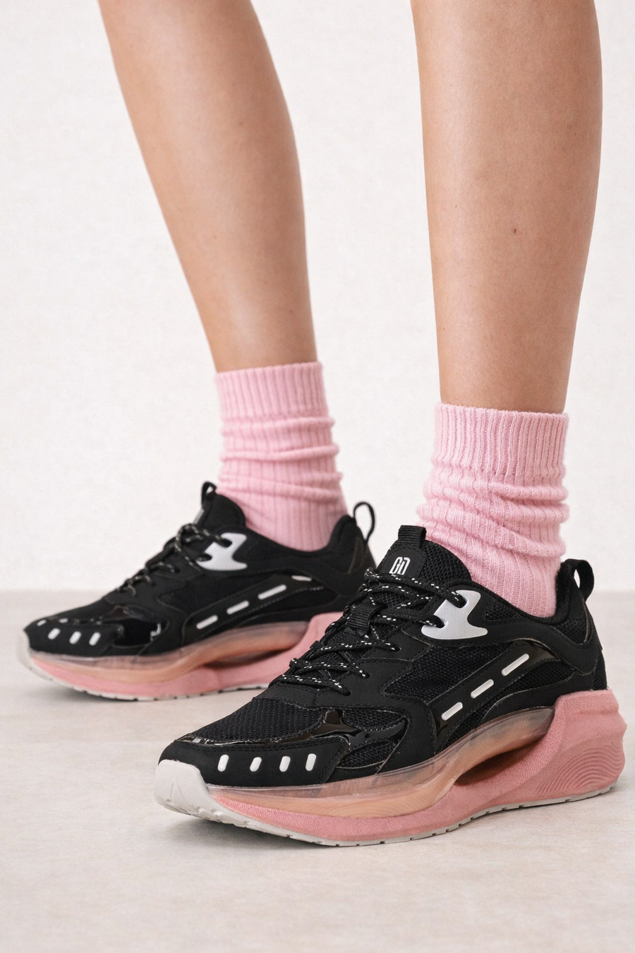 Derimod Studio Women's Black Lace-Up Thick-Soled Sneaker