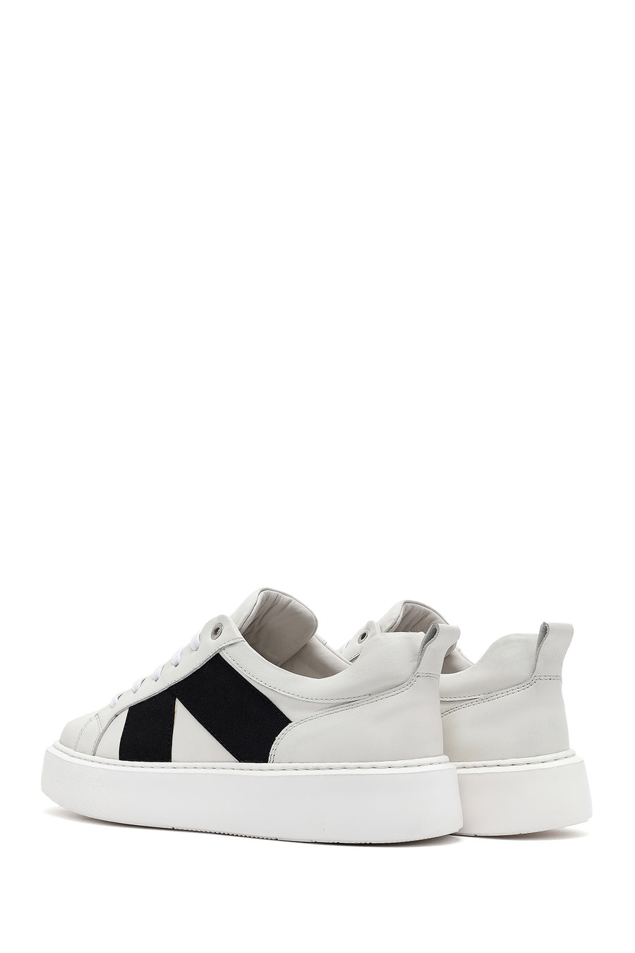 Erkek Beyaz Bağcıklı Kalın Tabanlı Deri Sneaker