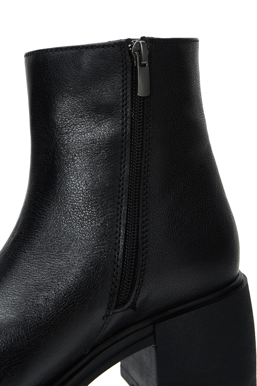 Women's Black Leather Zippered Heeled Boots