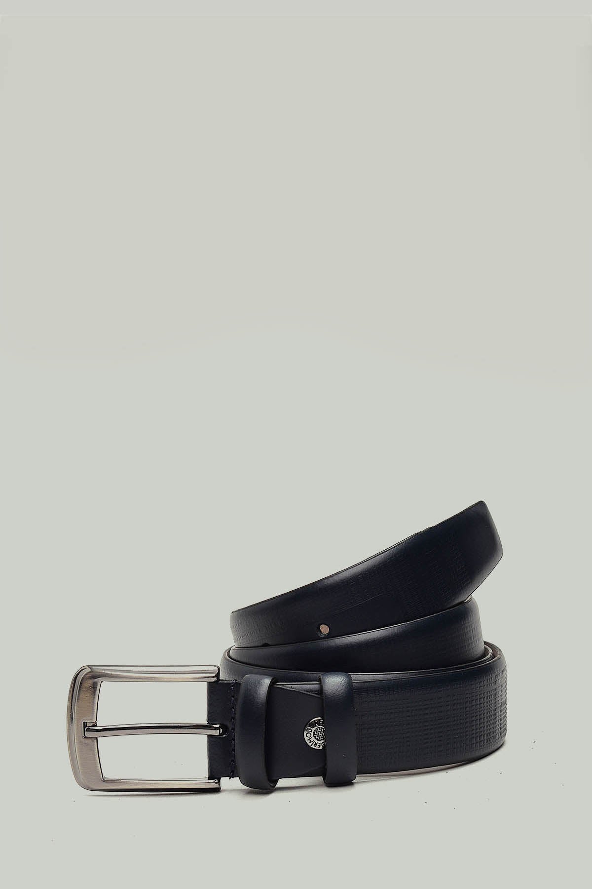 Complete the Look by Purchasing Together!