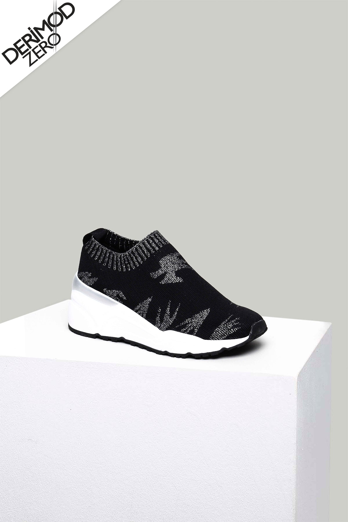 Yüksek Tabanlı Kadın Kumaş Sneaker 18SFD10796F | Derimod