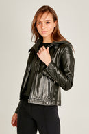 Soho Woman Siyah Leather Check | Derimod
