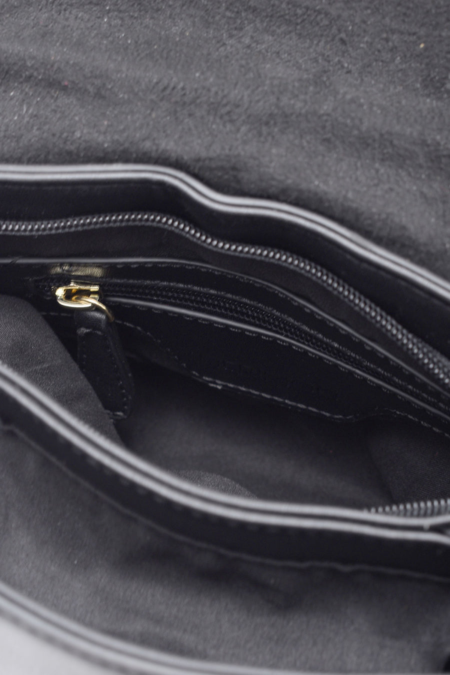 Women's Chain Detailed Crossbody Bag