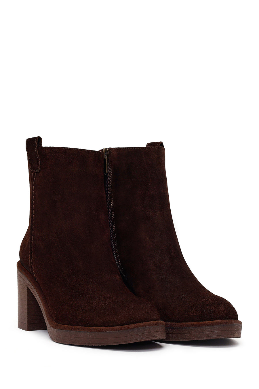 Woman Brown Zip Closure Chunky Heeled Suede Boots