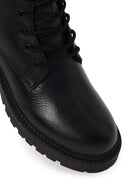 Woman Black Zip Closure Thick-Soled Leather Combat Boots | Derimod