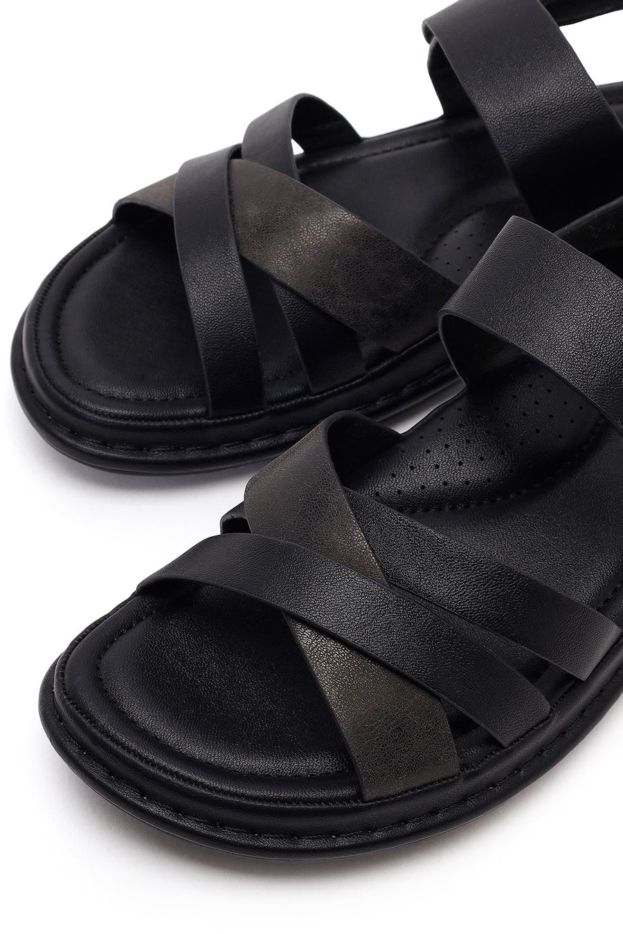 Kadın Siyah Bantlı Kalın Tabanlı Comfort Sandalet