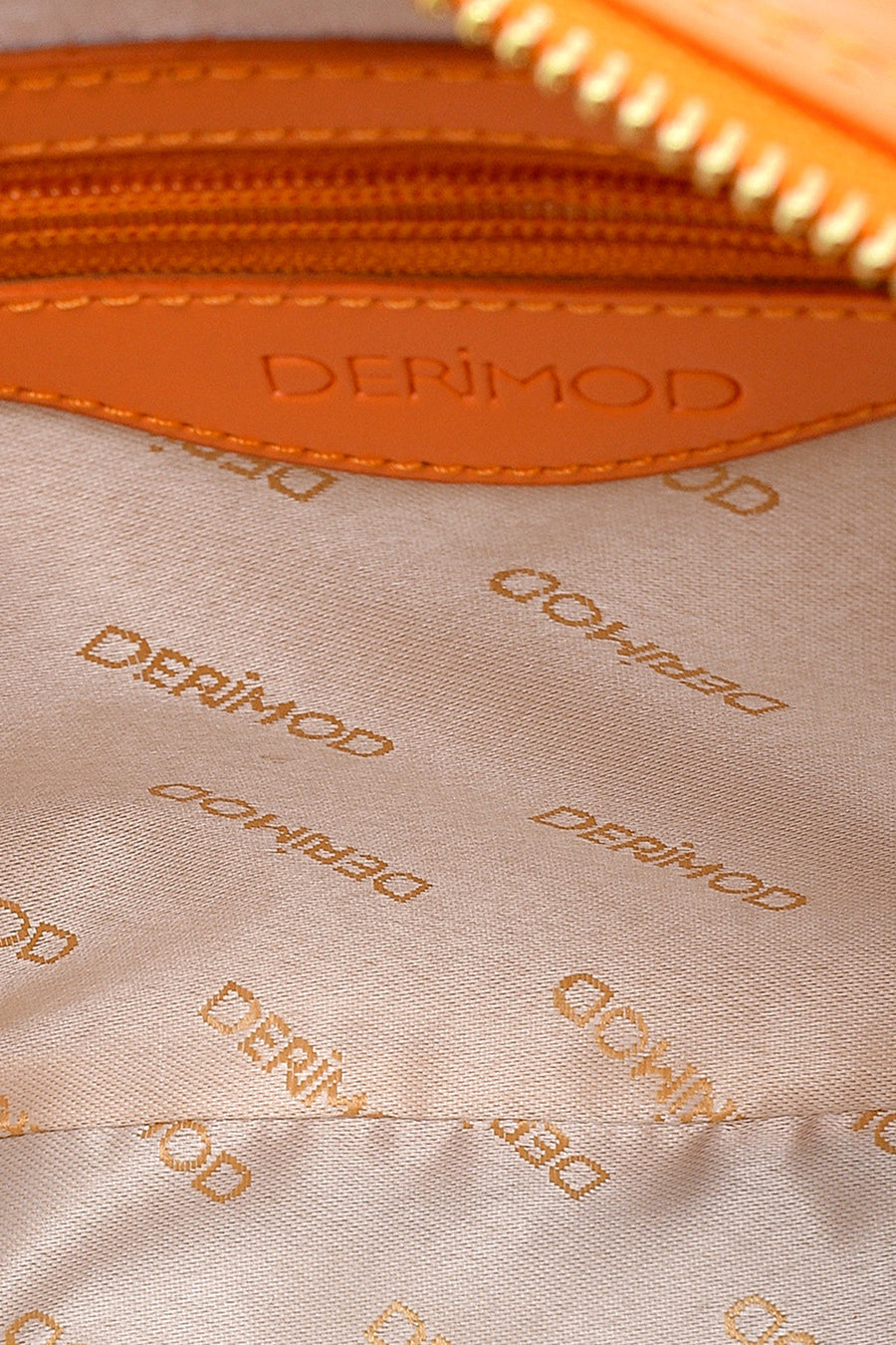 Women's Quilted Crossbody Bag