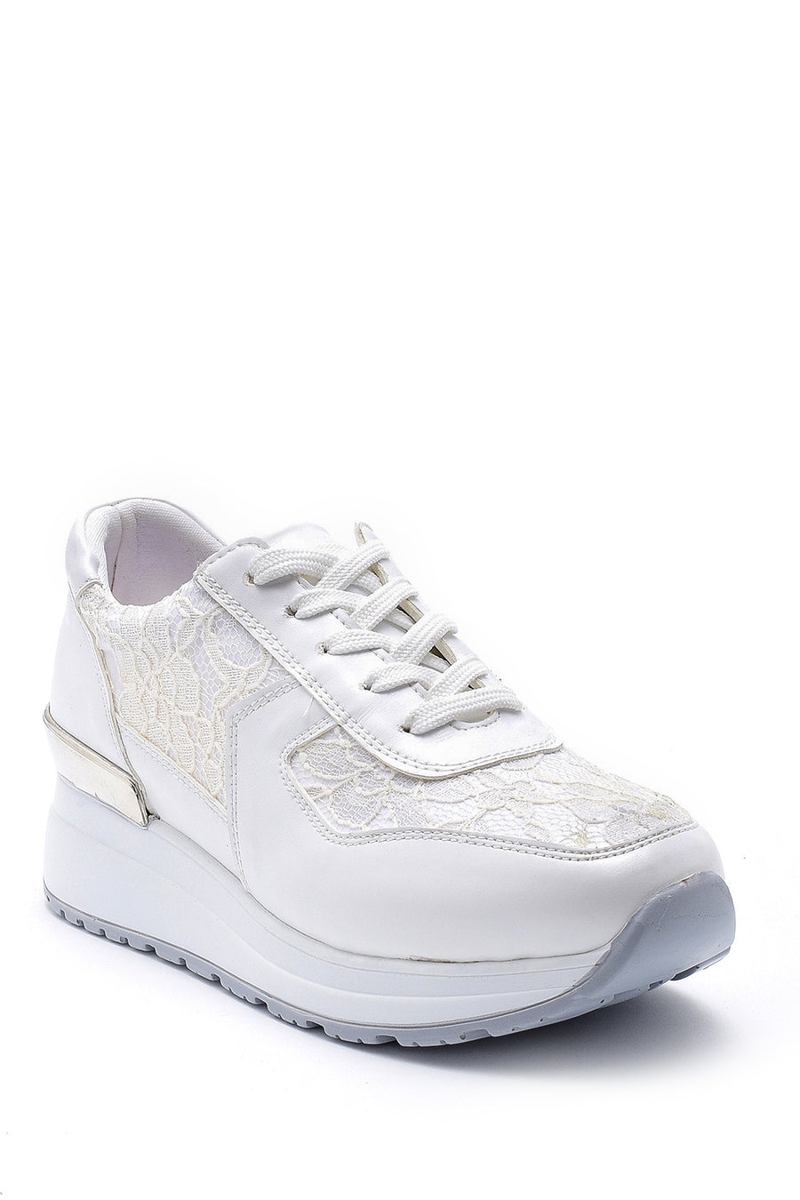 Women's Sneaker with Embroidered Detail