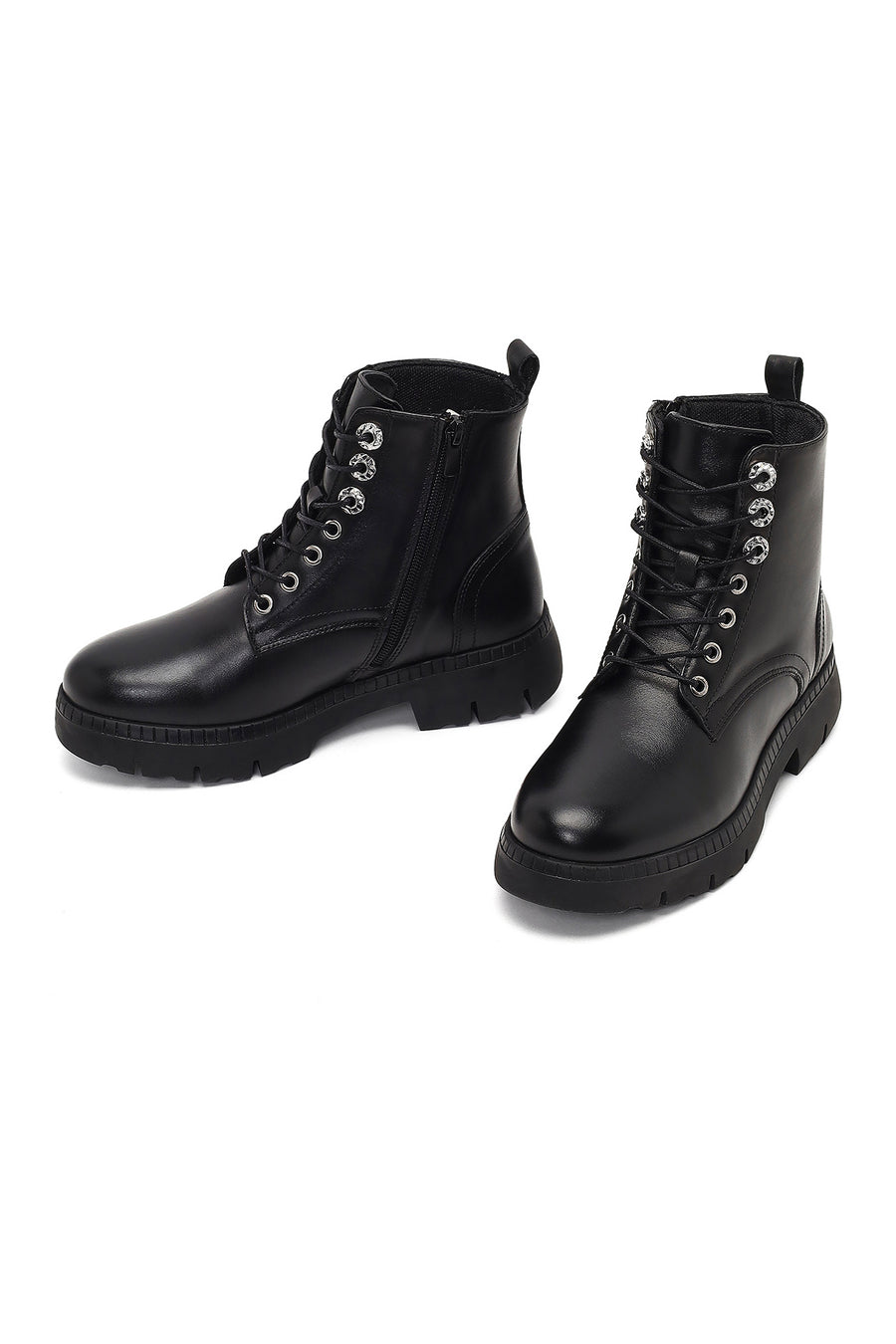 Woman Black Zip Closure Thick-Soled Leather Combat Boots