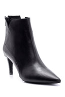 Women's Crocodile Detailed Leather Boots | Derimod