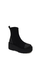 Woman Black Thick-Soled Fabric Boots | Derimod