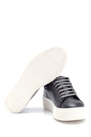 Women's Stripe Detailed Sneaker | Derimod