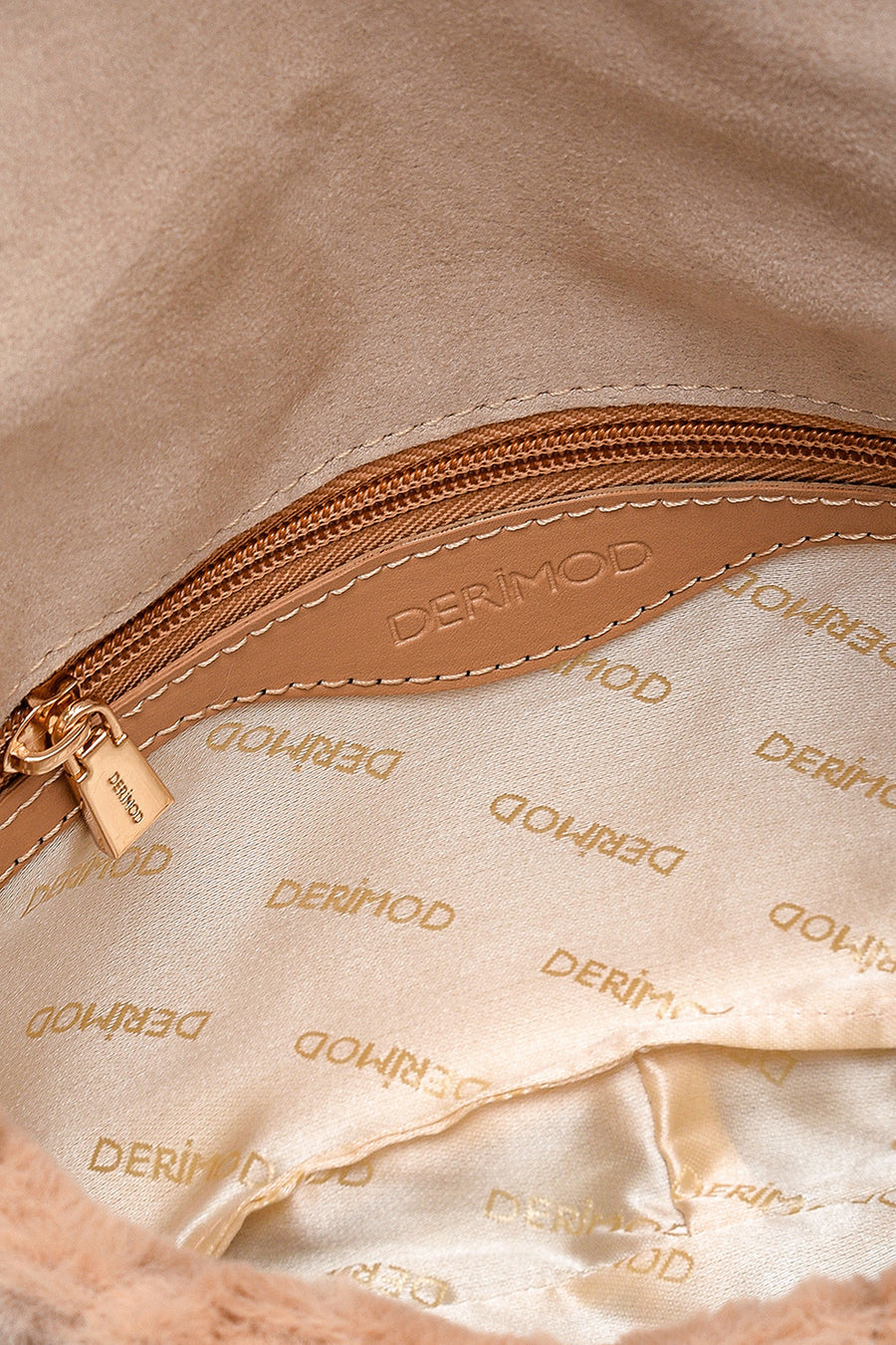 Women's Plush Shoulder Bag
