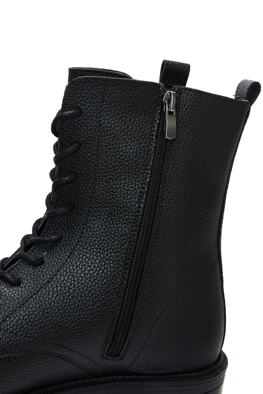 Women's Black Leather Zippered Flat Boots