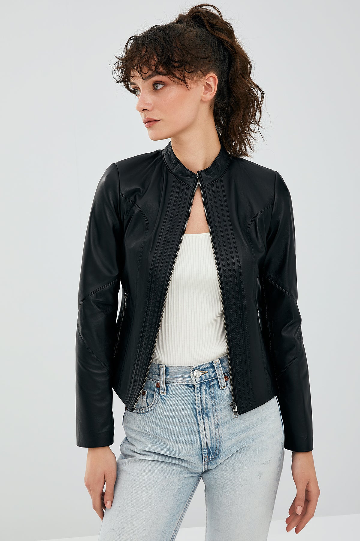 Bianca Women's Black Leather Jacket 23SGE50561M | Derimod