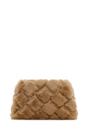 Women's Camel Long Chain Strap Plush Crossbody Bag | Derimod