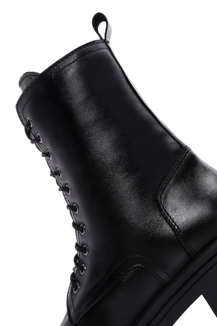 Women's Black Leather Zippered Boots