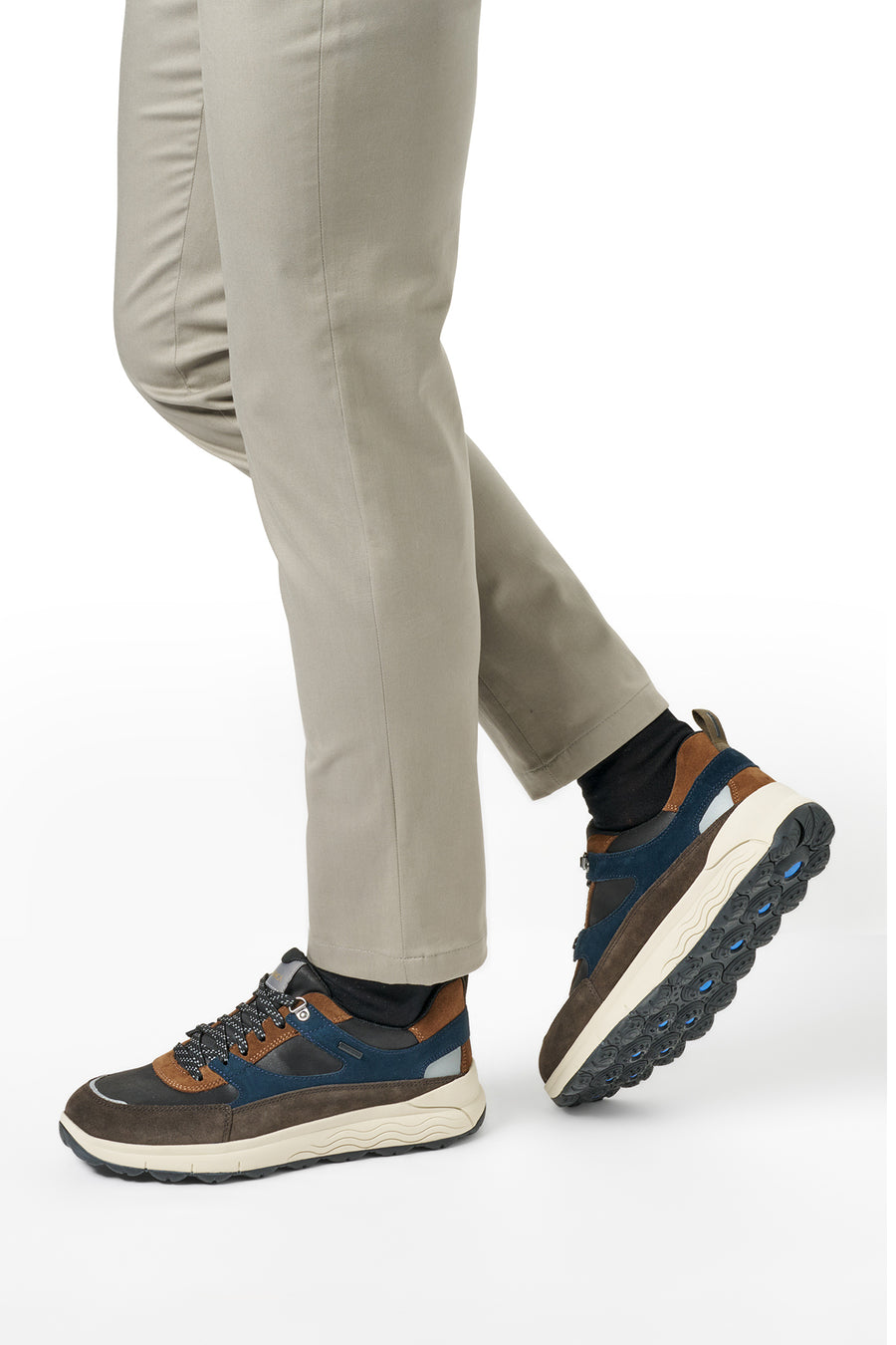 Geox Men Brown U Spherica 4X4 B Abx C - Suede Lace-Up Thick-Soled Fabric Sneaker