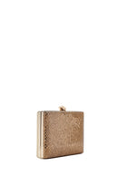 Women's Gold Long Chain Strap Stoned Clutch Bag | Derimod