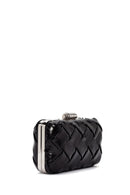 Women's Black Long Chain Strap Knitted Patterned Crossbody Bag | Derimod