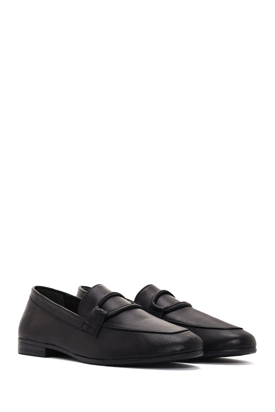
Women's Black Leather Casual Loafer
