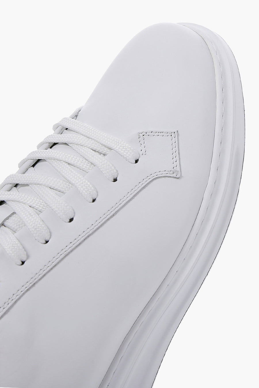 Men's White Lace-up Leather Sneaker