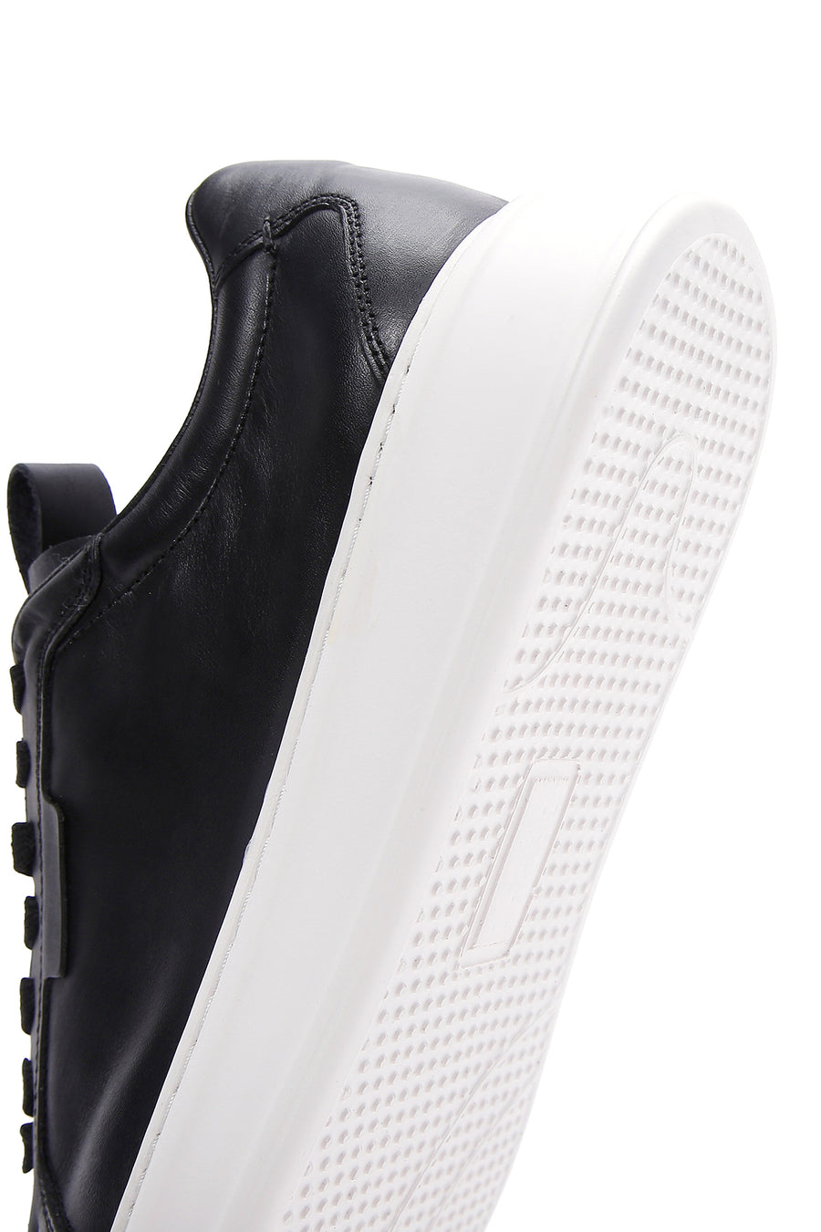 Erkek Siyah Bağcıklı Deri Sneaker