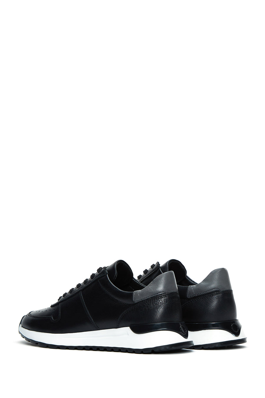 Men's Black Lace-Up Leather Casual Sneaker