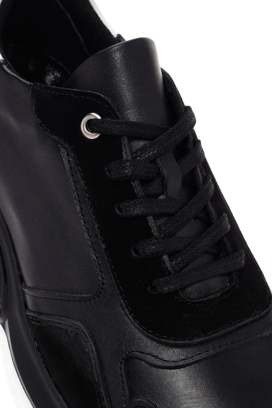 Men's Black Lace-up Leather Casual Sneaker