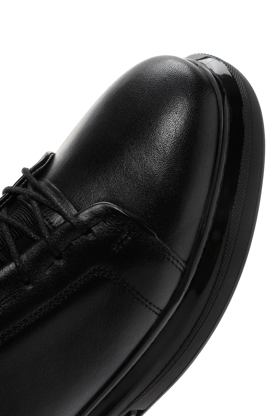 Erkek Siyah Kalın Tabanlı Bağcıklı Deri Sneaker