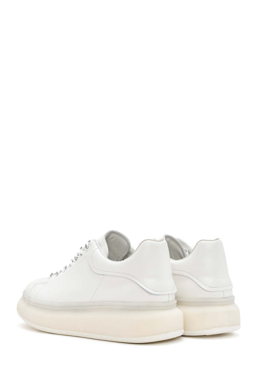 
Men's White Thick Sole Lace-Up Leather Sneaker

