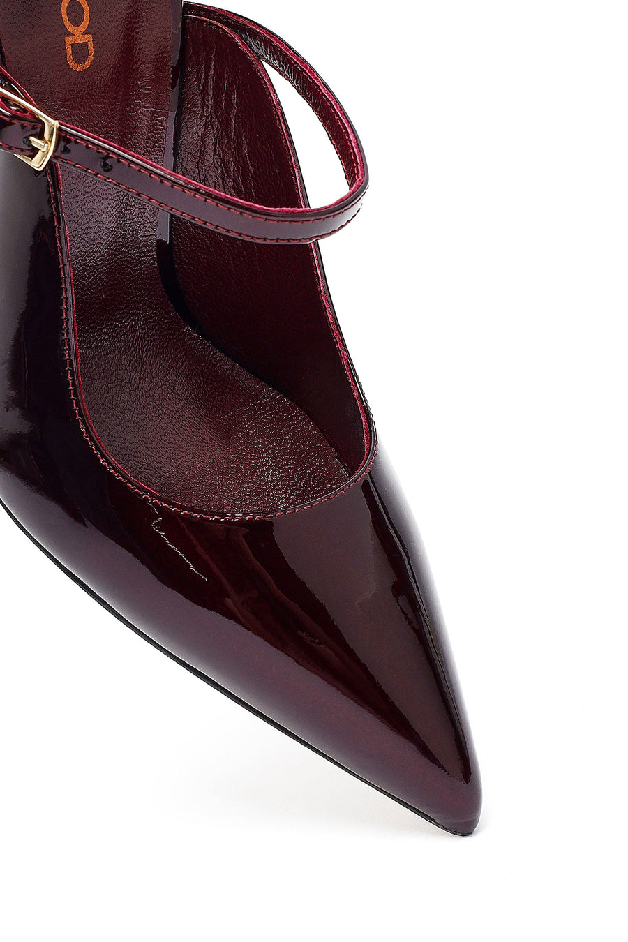 Woman Burgundy Buckled High Thin Heel Patent Leather Leather Shoe