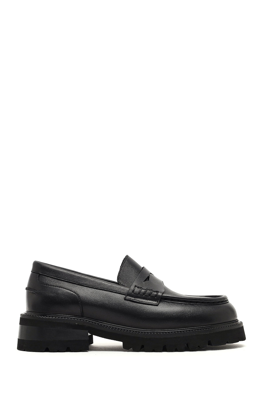 Woman Black Thick-Soled Leather Masculine Loafers 25AFD270518 | Derimod