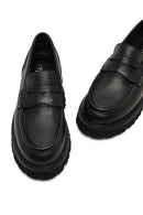 Woman Black Thick-Soled Leather Masculine Loafers | Derimod