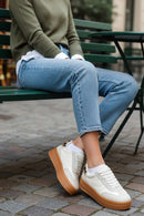 Kadın Bej Bağcıklı Kalın Tabanlı Sneaker | Derimod