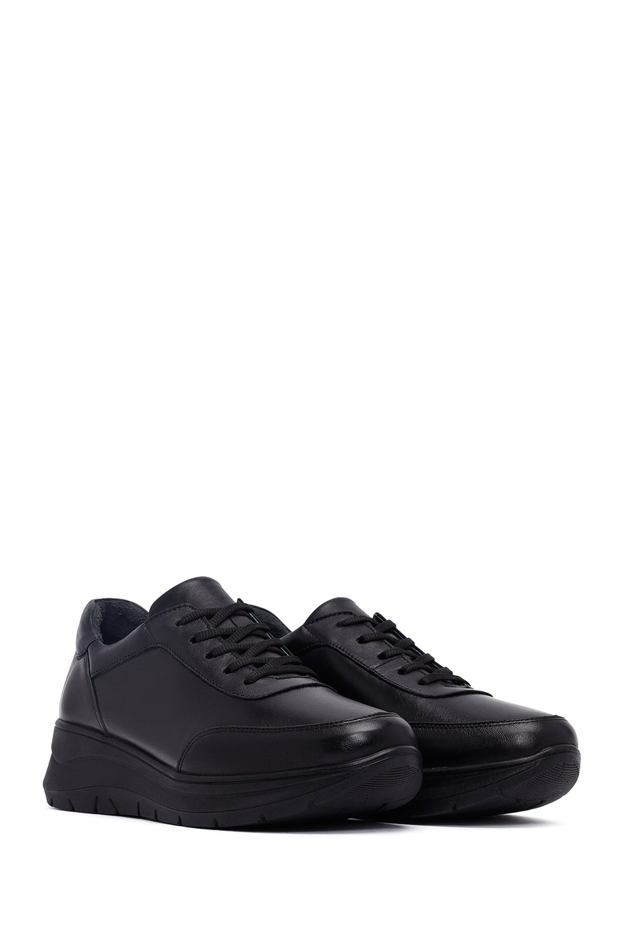 Woman Black Lace-Up Thick Sole Leather Sneakers
