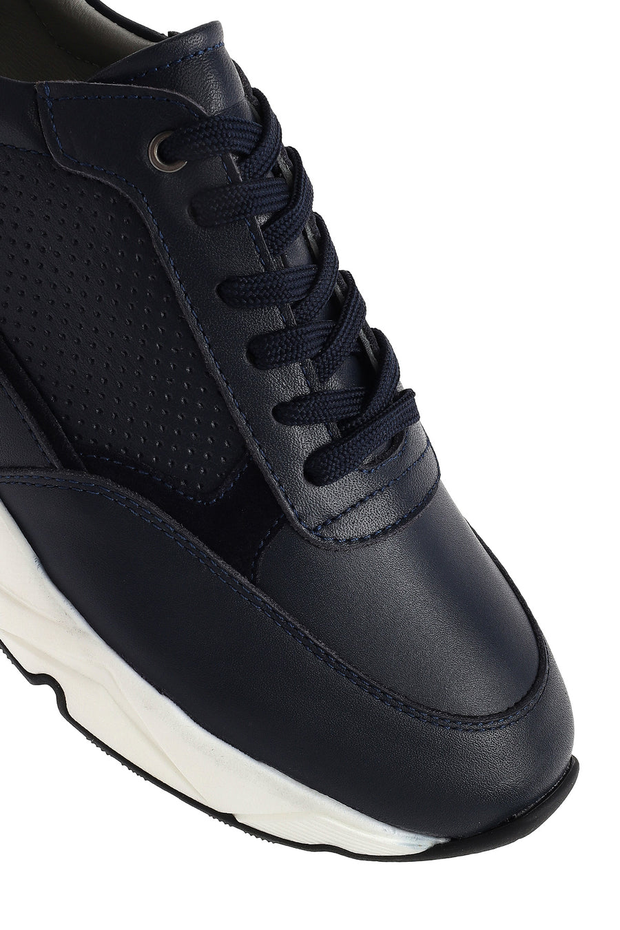 Erkek Lacivert Bağcıklı Kalın Tabanlı Deri Sneaker
