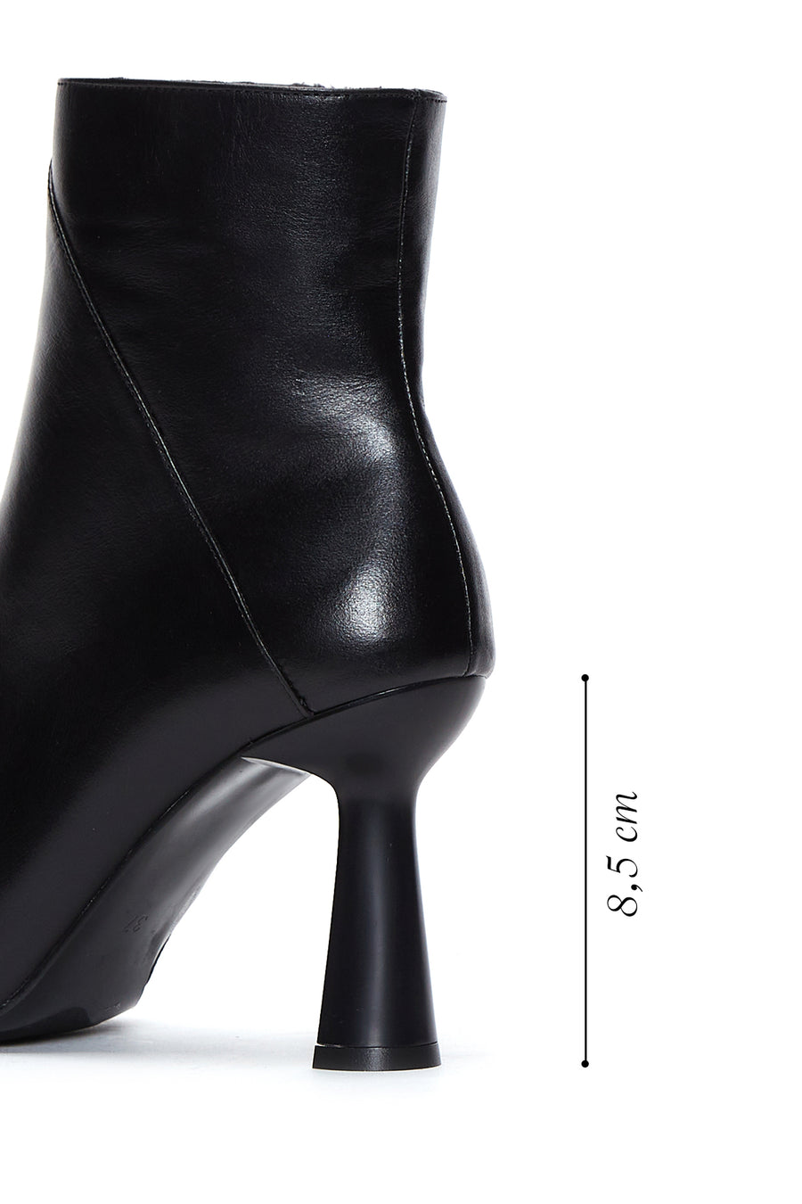 Woman Black Zippered Stiletto Heels Leather Boat