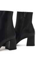 Women's Black Zippered Thick Heeled Leather Boot | Derimod